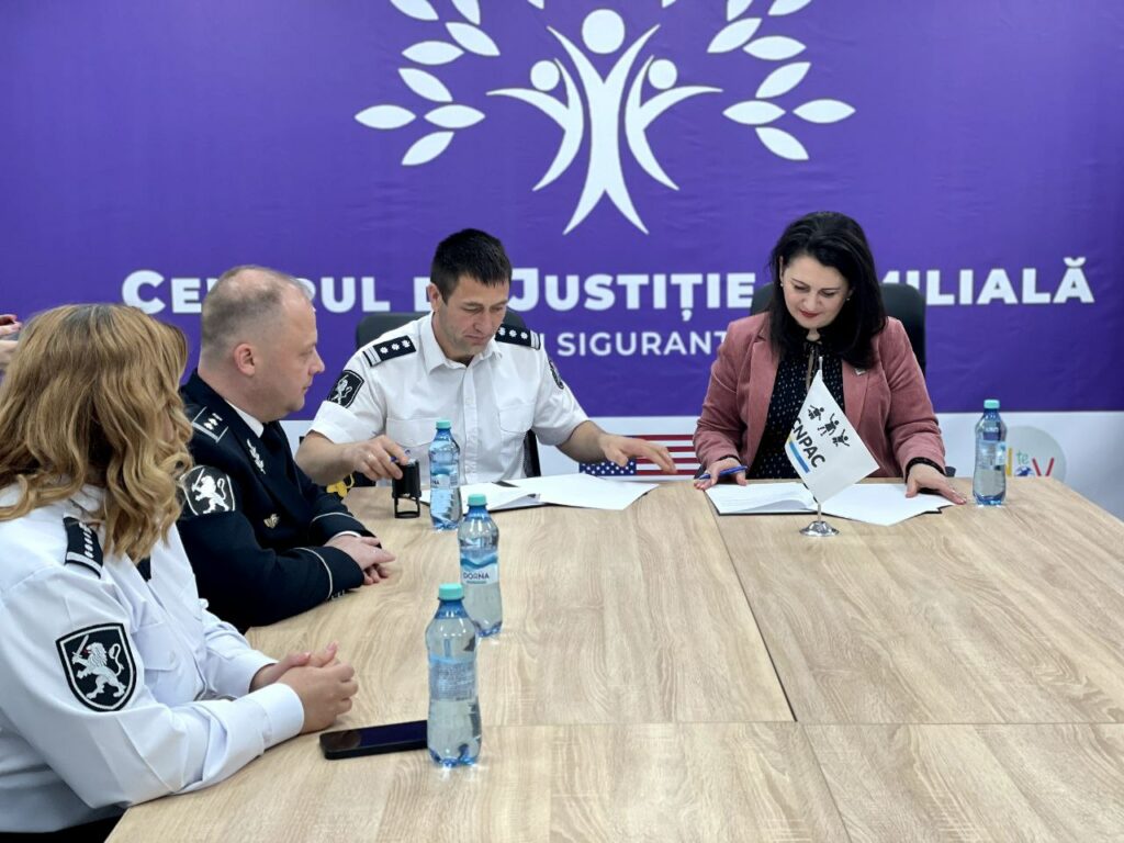 Direcția de Poliție a municipiului Chișinău și Centrul Național de Prevenire a Abuzului față de Copii au semnat un Acord de Colaborare