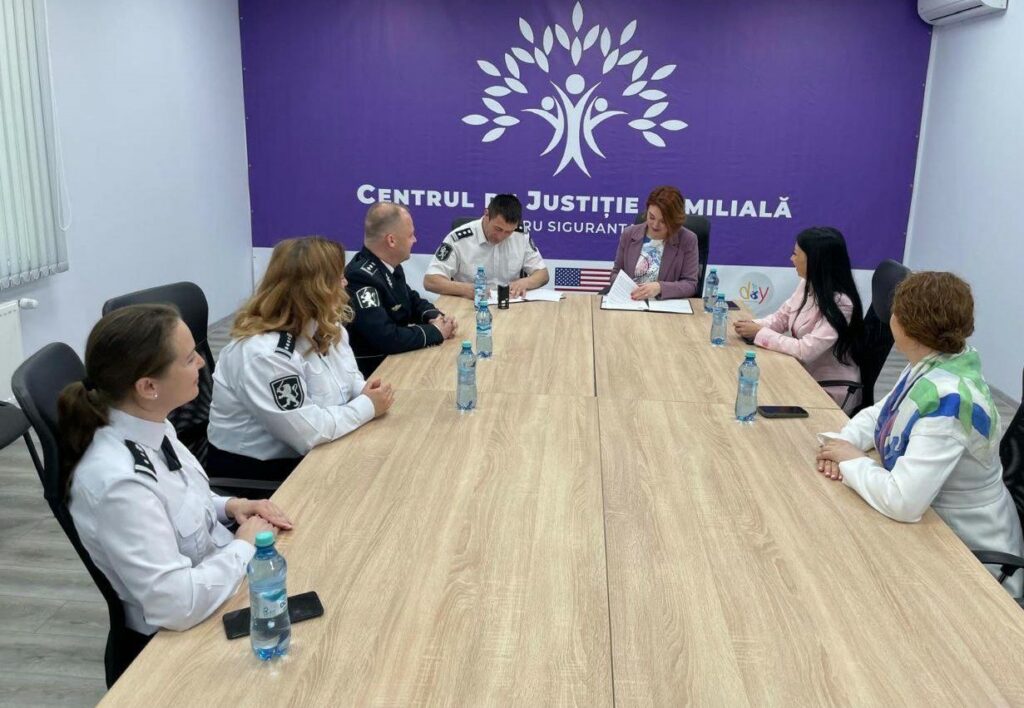 Direcția de Poliție a municipiului Chișinău și Asociația Femeilor Antreprenoare din Moldova (AFAM) semnează acord de colaborare